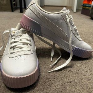 Womens Puma Size 8.5 Tennis Shoes